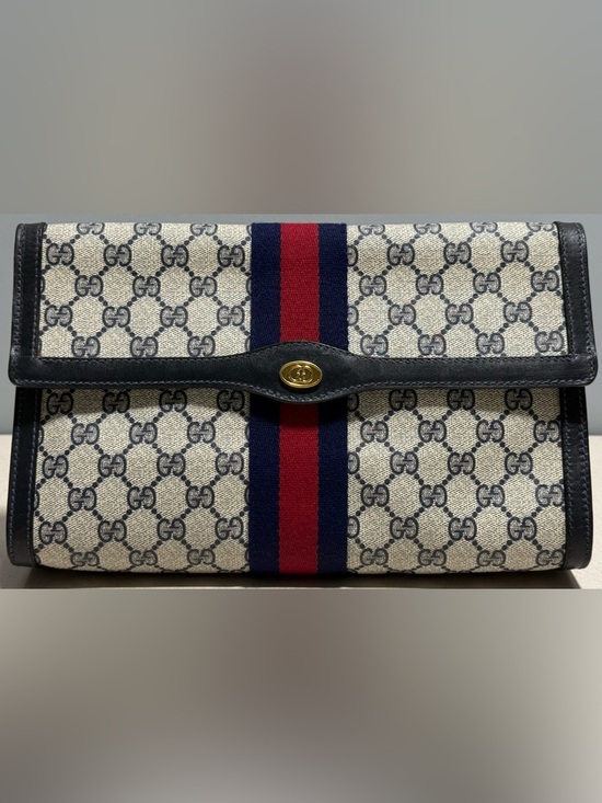 Gucci Handbags - Gucci Vintage GG Supreme Sherry Line Clutch Bag